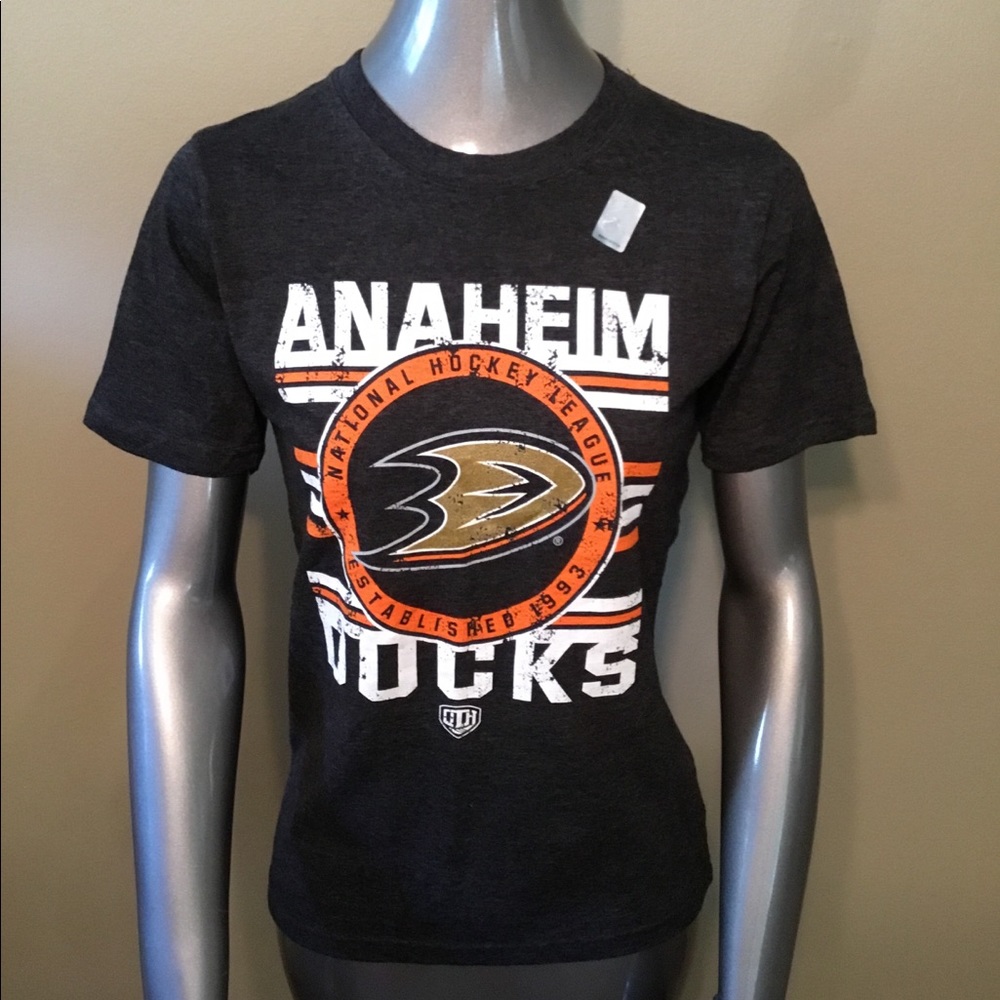 NWT NHL Anaheim Duck black tee t-shirt top